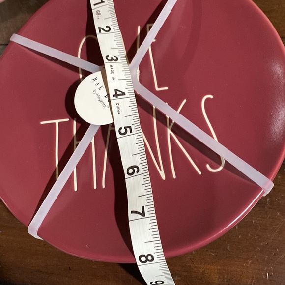 NWT Rae Dunn Give Thanks 8” salad plates set of 4 - Picture 4 of 4